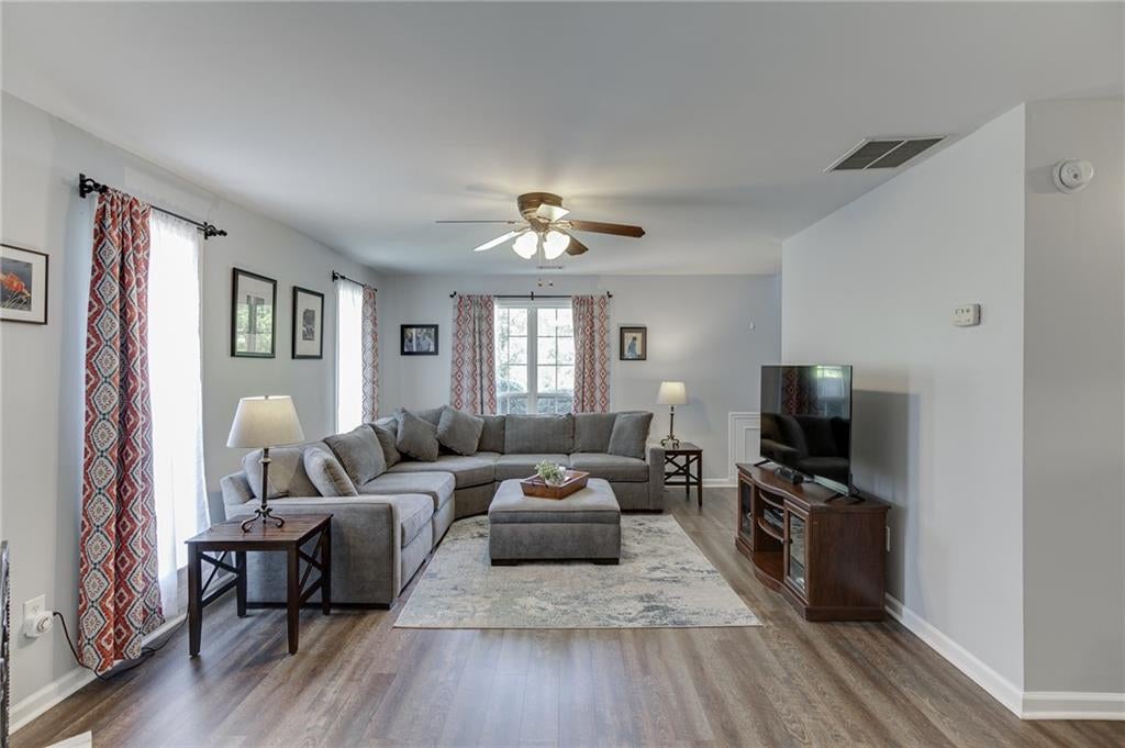 5258 Underhill Lane
