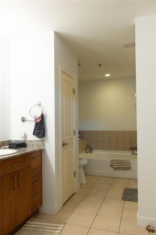 565 Peachtree Street Northeast Street NE 1404
