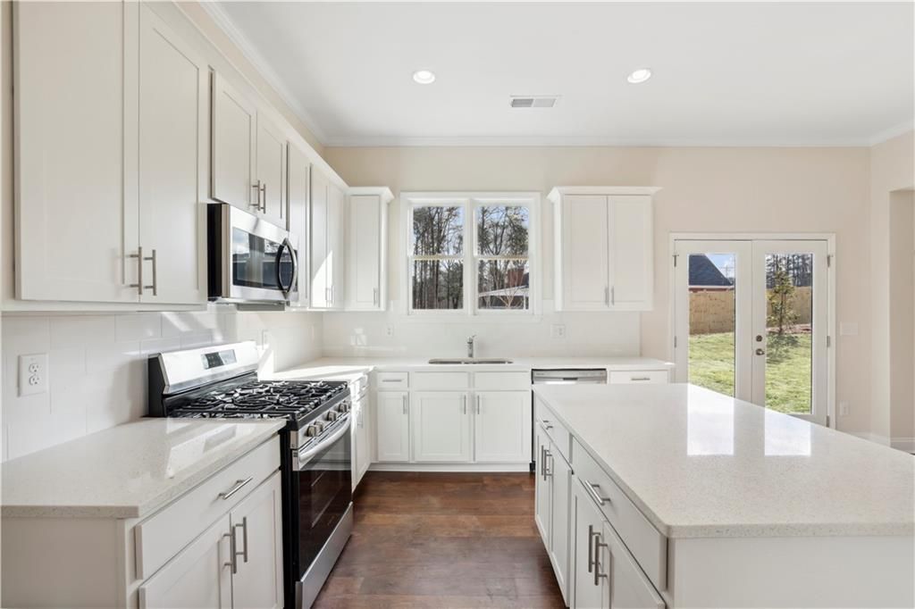 Photo of 5907 Creek Indian Drive, Sugar Hill, GA 30518 (MLS # 7785914)