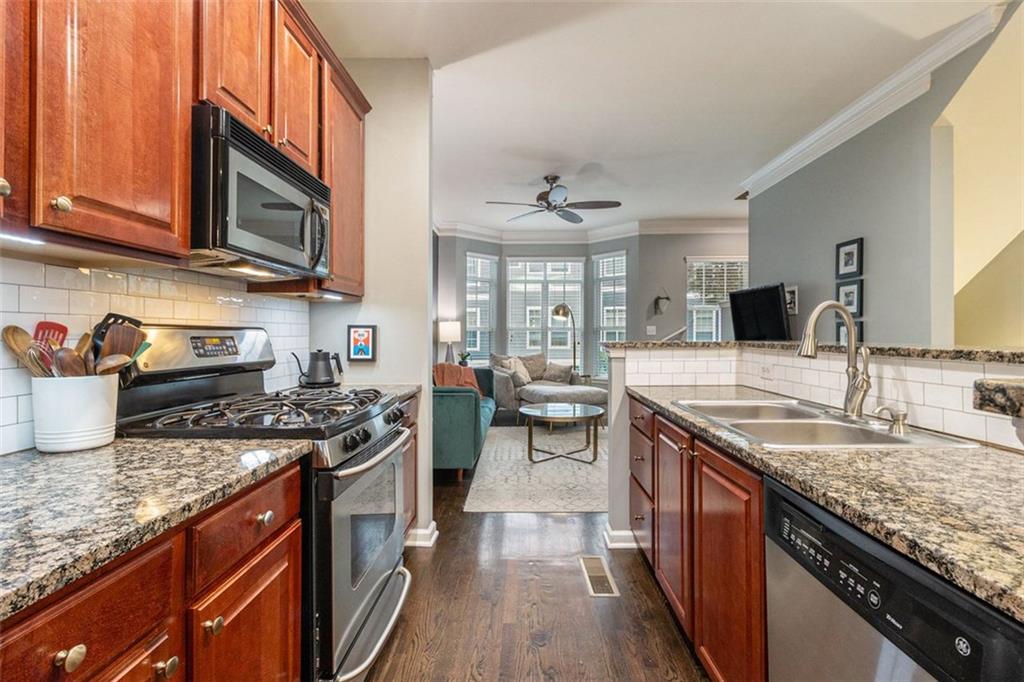 1117 PARK ROW SOUTH SE