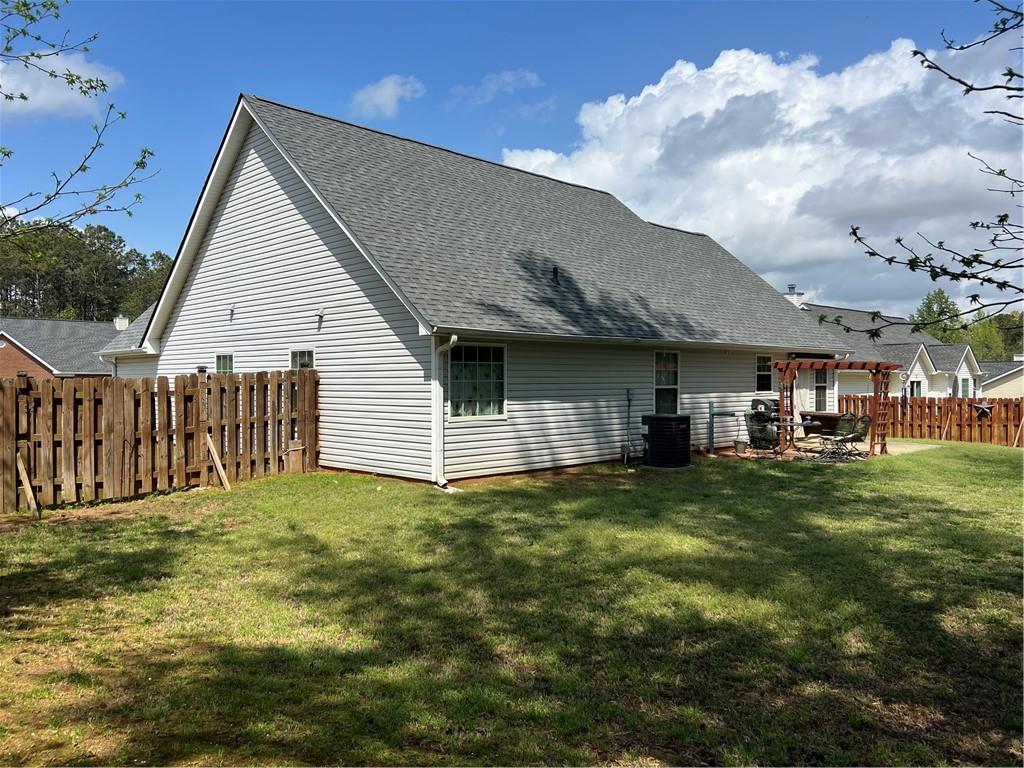 310 Creekside Trail, Covington, Georgia image 9