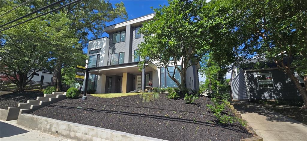 81 Walthall Street SE