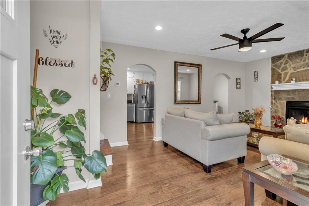 3123 Booths Court