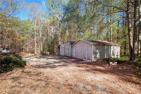 A home in Newnan