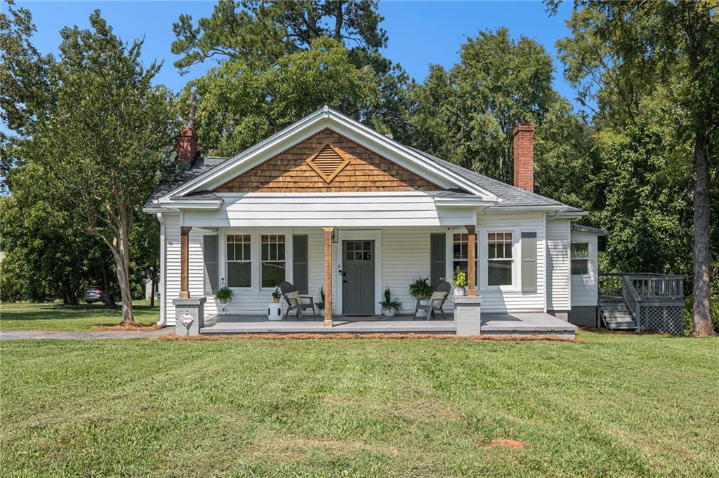 Charming 1920s Home on 1 Acre – Prime Location Near Madison County Courthouse – Commercial Potential!
Step into timeless charm with this beautifully updated 3-bedroom, 1-bathroom home, nestled on a generous 1-acre lot in the heart of town. Built in 1920, this property seamlessly blends vintage character with tasteful modern updates — all while maintaining its original warmth and appeal.
From the moment you arrive, the expansive front porch invites you to slow down and enjoy the surroundings. Inside, you'll find spacious living areas filled with natural light, original architectural details, and updated finishes that add comfort without compromising character.
Just a short walk to the Madison County Courthouse, this location offers both convenience and opportunity. Whether you're looking for a cozy primary residence, a rental investment, or a potential commercial property in a prime spot, this property checks all the boxes.
Offered AS IS, this unique property is full of potential — don’t miss your chance to own a piece of local history with room to grow!
