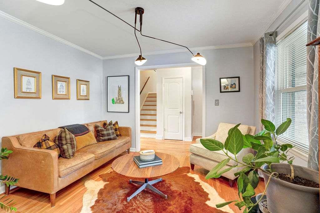 2889 Rotherwood Drive