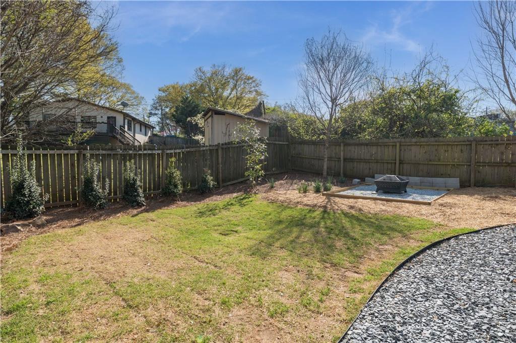 1611 Flat Shoals Road, Atlanta, Georgia image 27