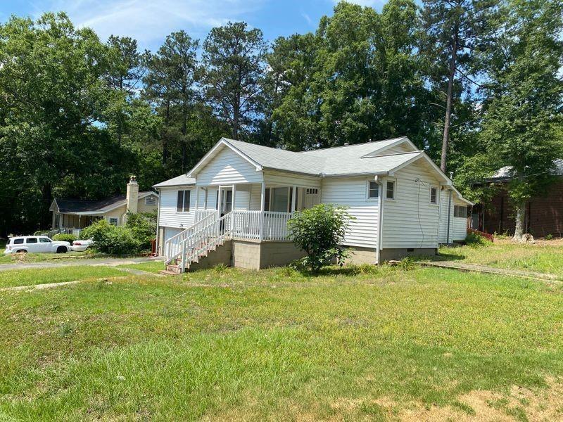 79 Ayers Avenue NE