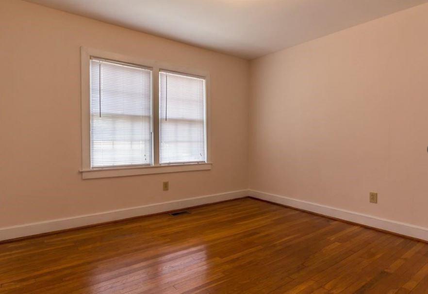 79 Ayers Avenue NE
