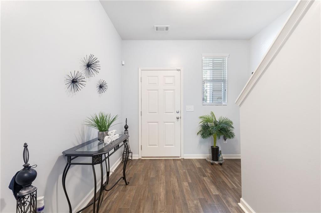 2033 Millstream Hollow, Conyers, Georgia image 3