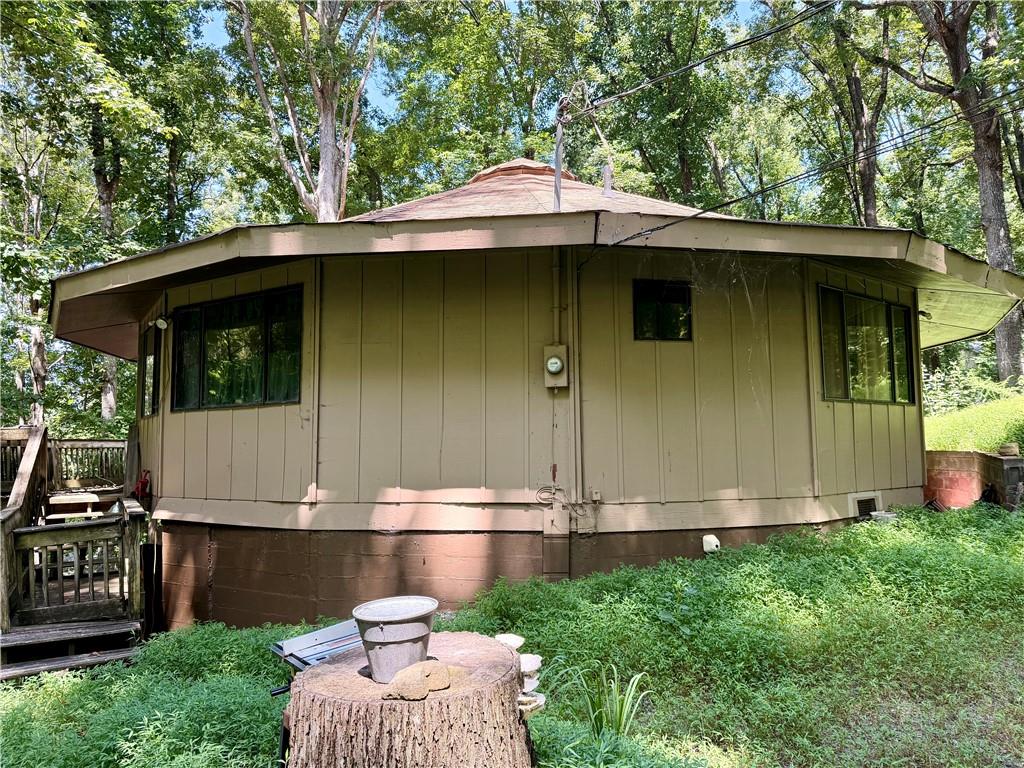 529 Little Pine Mountain Road