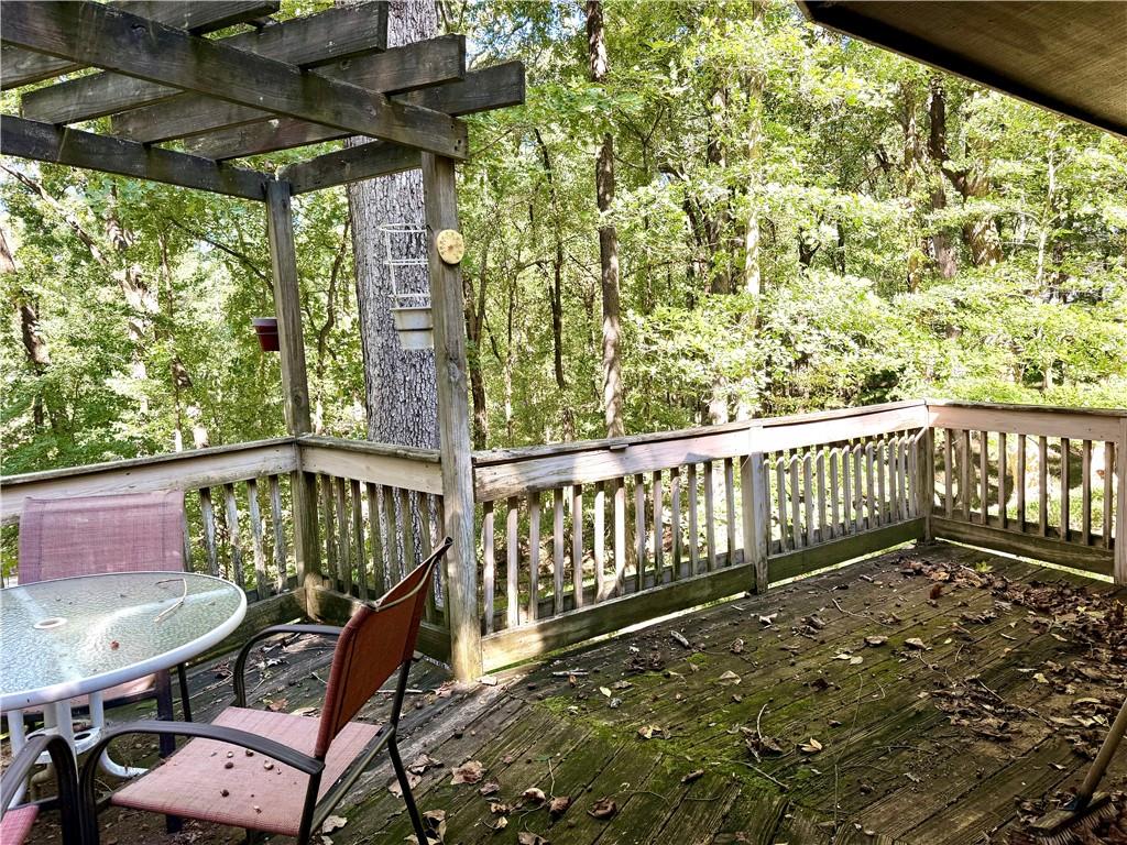 529 Little Pine Mountain Road