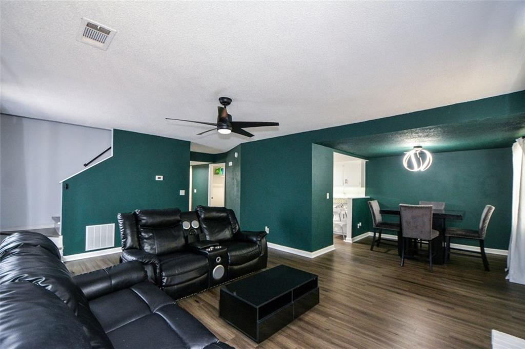 5059 Martins Crossing Road