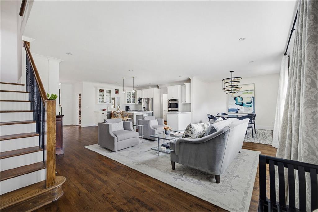 220 Mount Vernon Drive