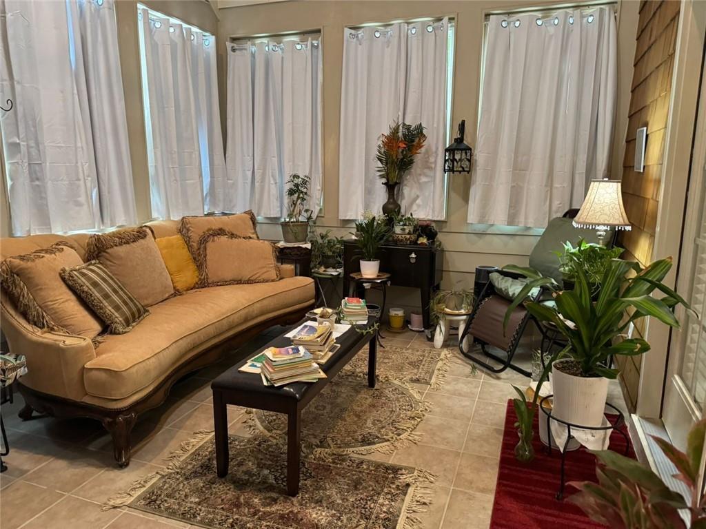 1604 Haven Circle