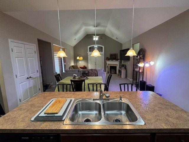 1604 Haven Circle