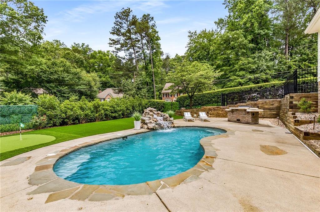 360 Spindle Court, Sandy Springs, Georgia image 42