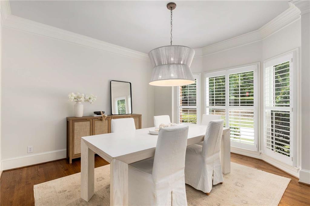 360 Spindle Court, Sandy Springs, Georgia image 11