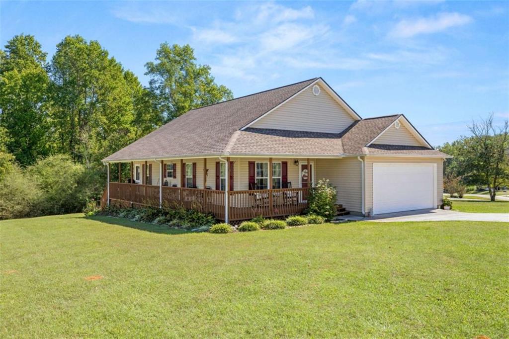 219 MALLARD POND CIRCLE
