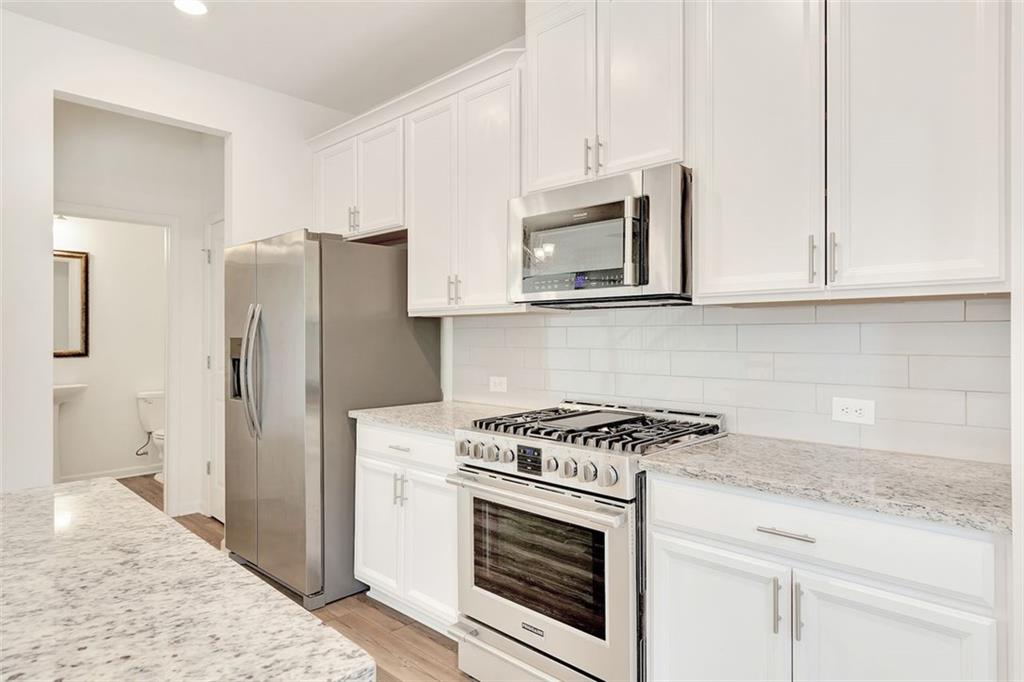 387 Danville Avenue, Suwanee, Georgia image 18
