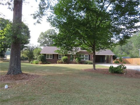 A home in Cedartown