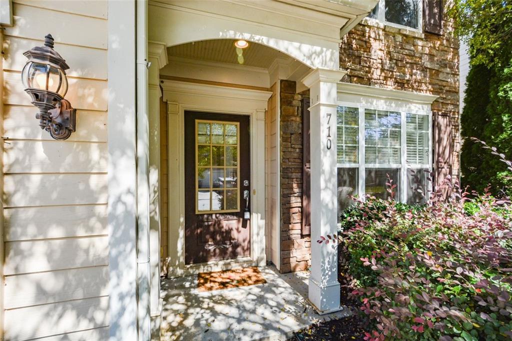 710 BERKELEY Terrace