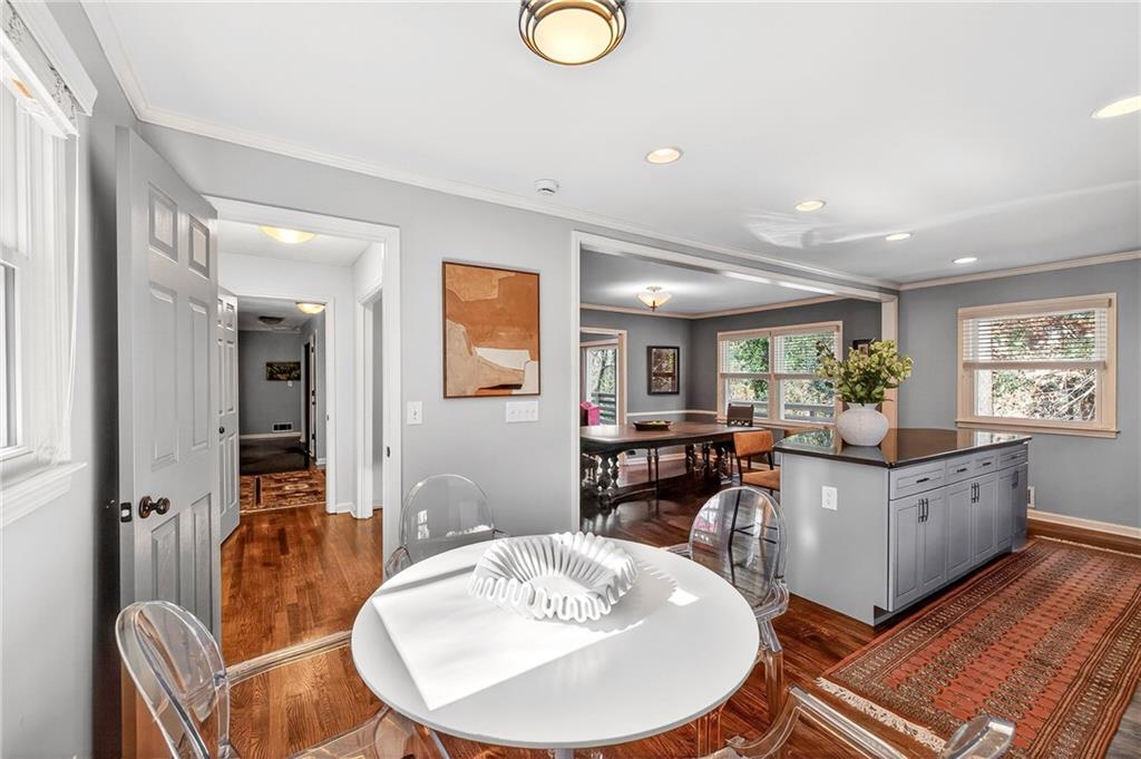 6590 Williamson Drive