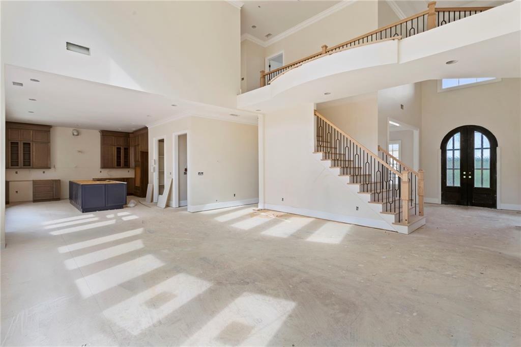 5694 Brendlynn Drive, Suwanee, Georgia image 3