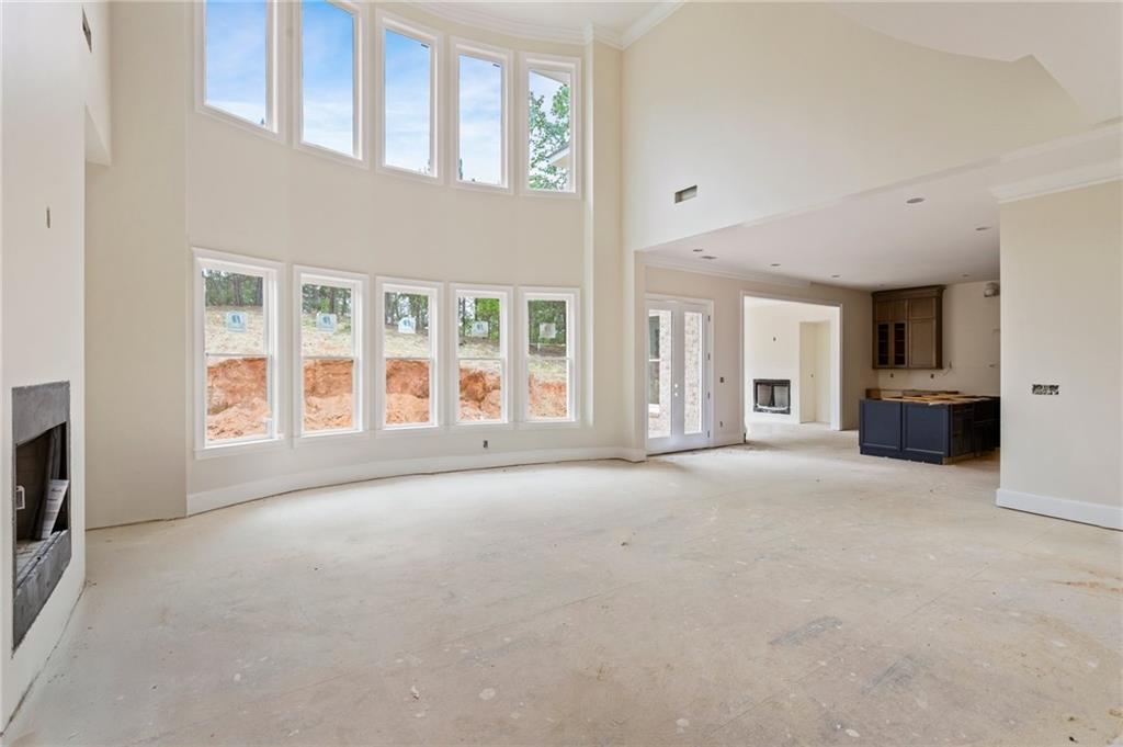 5694 Brendlynn Drive, Suwanee, Georgia image 7