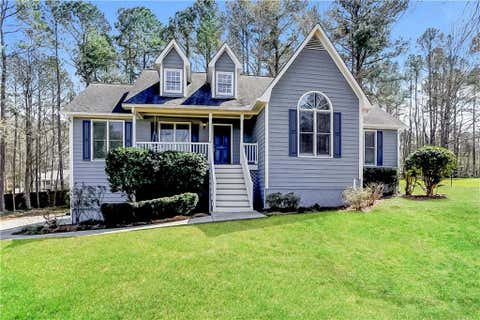 Homes For Sale - 260 Kings Walk<br/> Douglasville, GA 30134