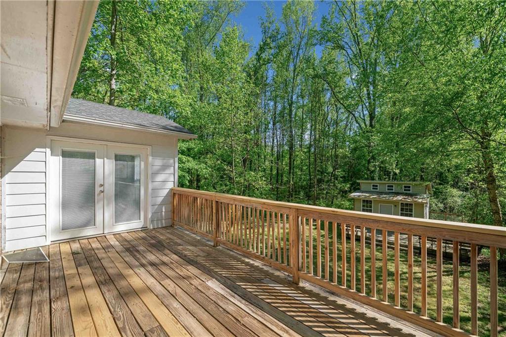 1131 Mayfield Drive