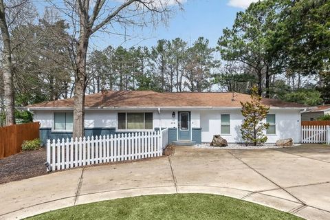 414 Charles Place Roswell GA 30075