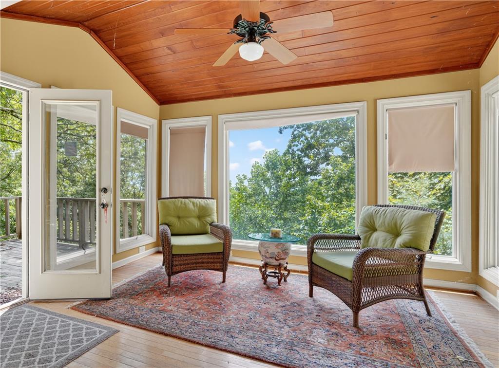 1091 Deer Run Ridge