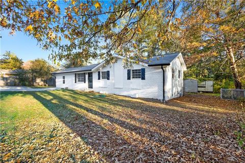 A home in Powder Springs