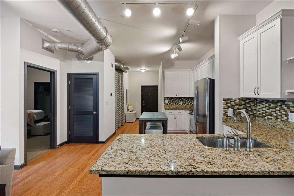 5300 Peachtree Road 0501