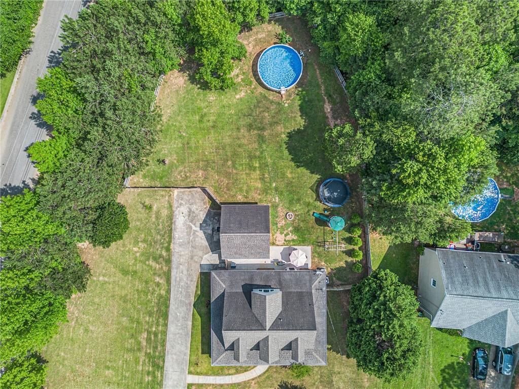 385 EAGLES NEST Circle