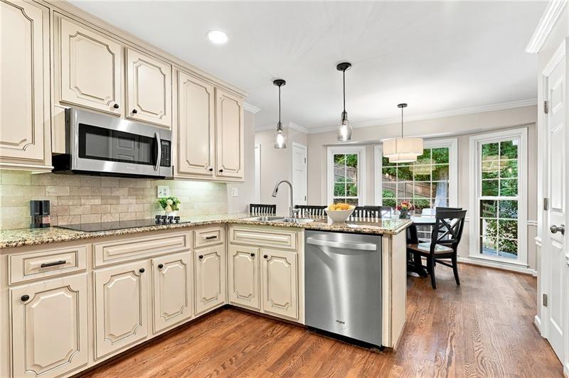 2569 Chimney Springs Drive