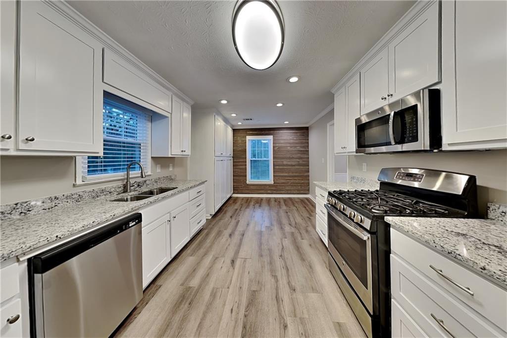 FARMINGTON - Residential Lease