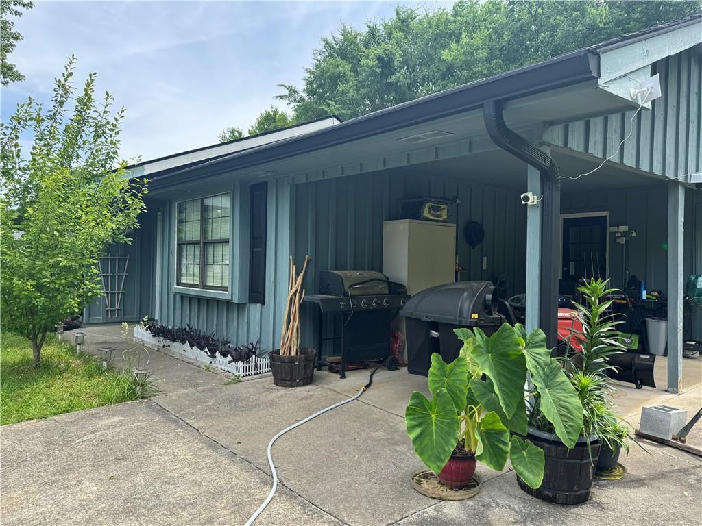 168 Lois Street, Calhoun, Georgia image 2