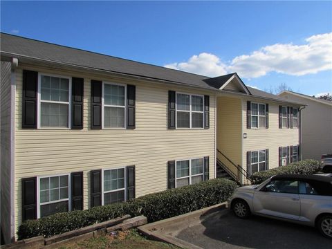 1600 Stonehaven Circle Cartersville GA 30121