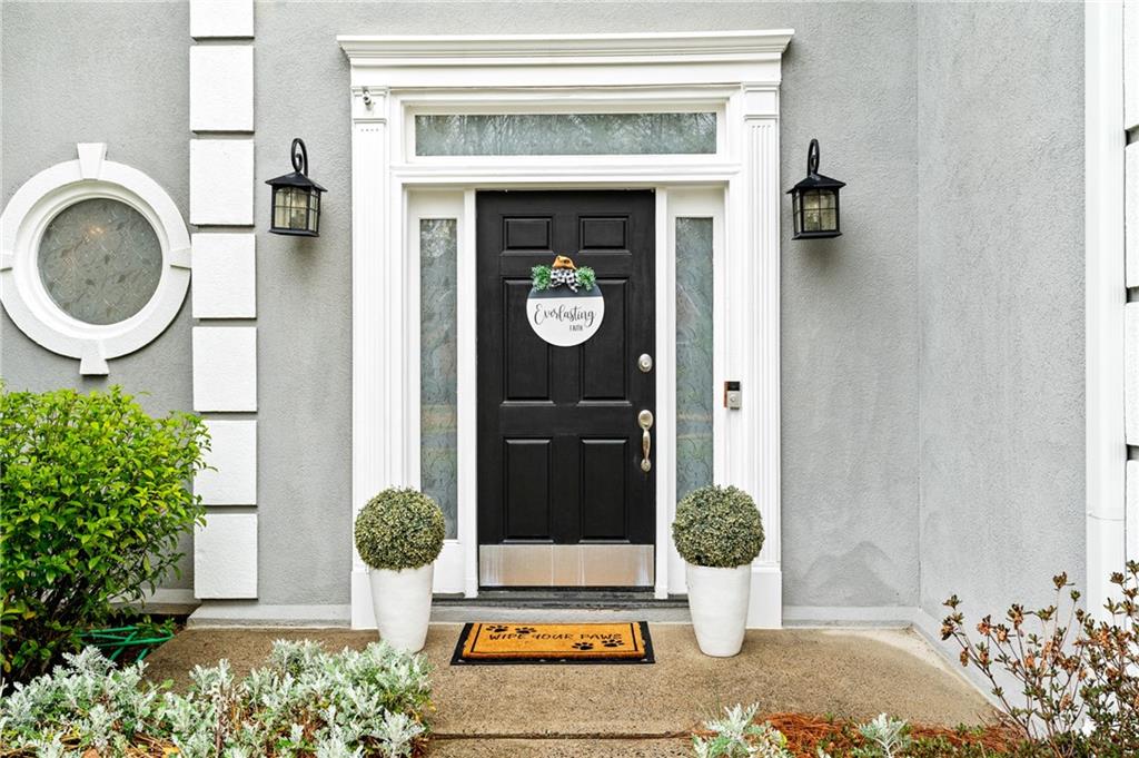 3993 Amberley Lane
