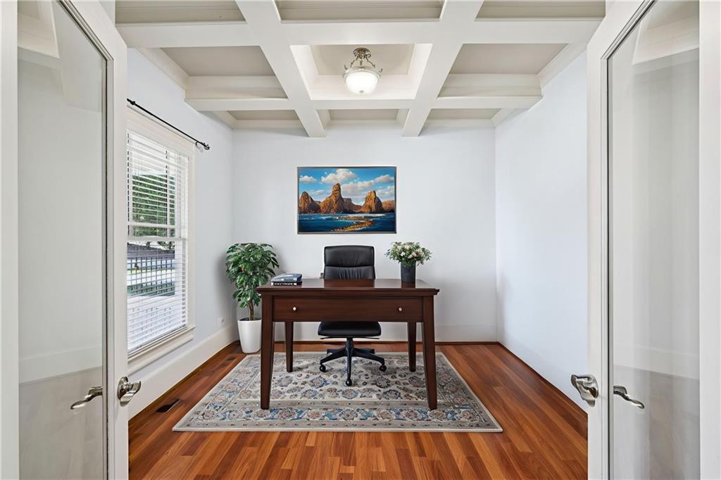 1043 Antioch Drive NE