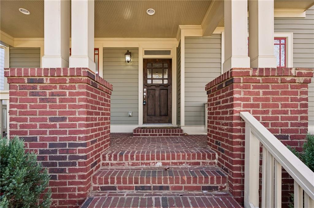 1043 Antioch Drive NE