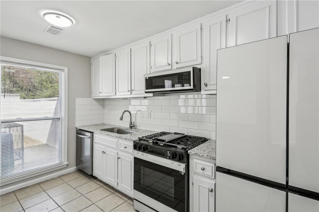 4322 Idlewood Lane, Tucker, Georgia image 11