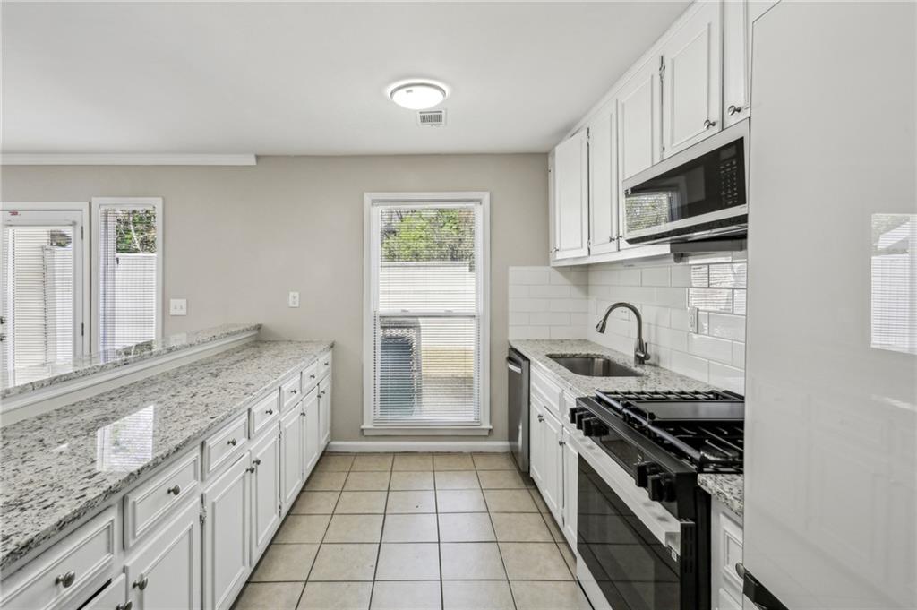 4322 Idlewood Lane, Tucker, Georgia image 12