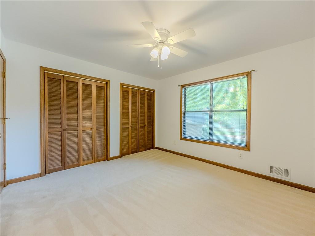 3809 Cotswold Drive, Lilburn, Georgia image 31
