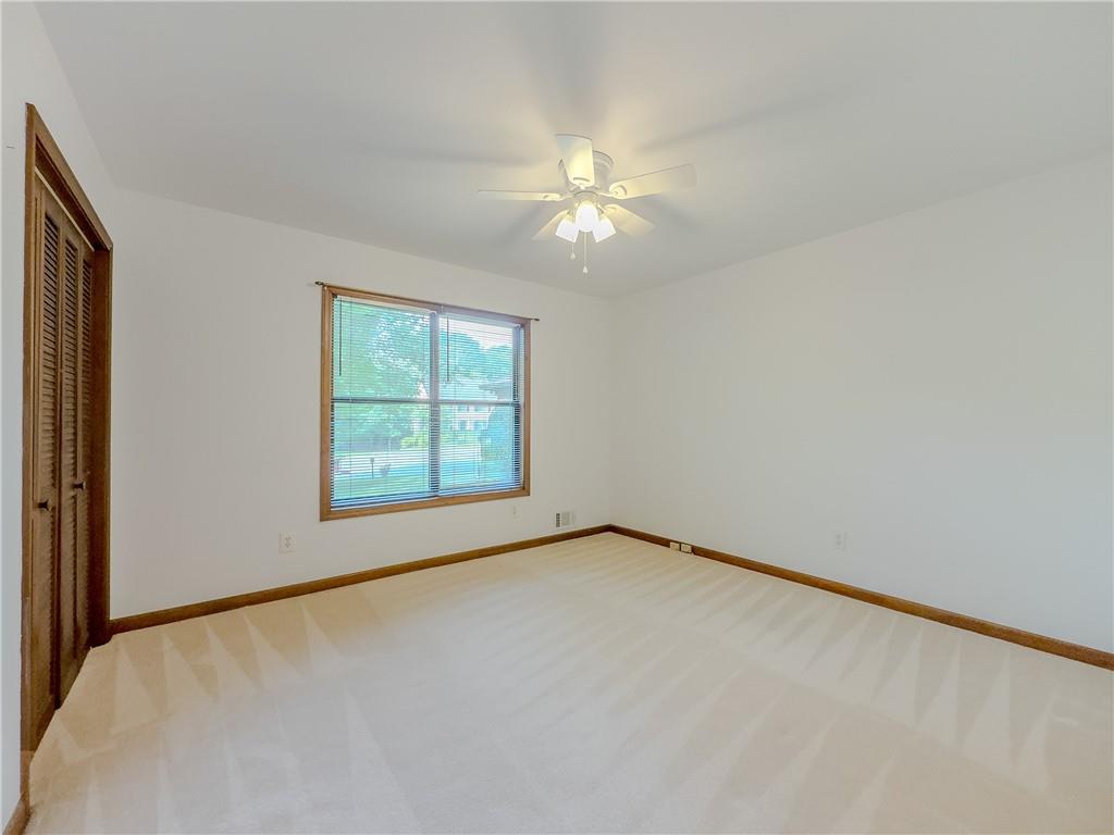 3809 Cotswold Drive, Lilburn, Georgia image 30