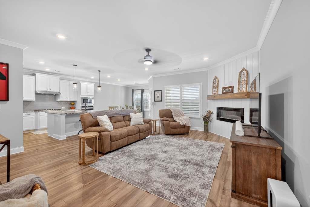 229 Brant Circle