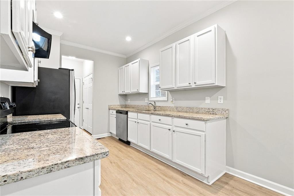 295 Sterling Street SE