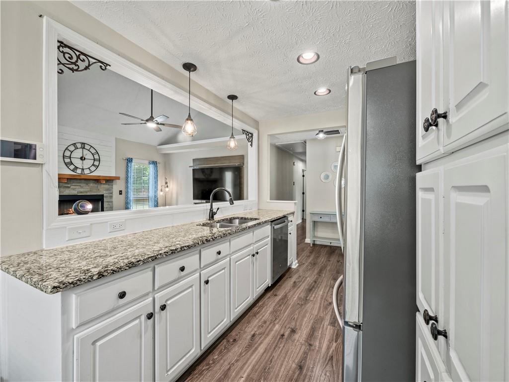 6255 Buttonwood Court, Flowery Branch, Georgia image 12